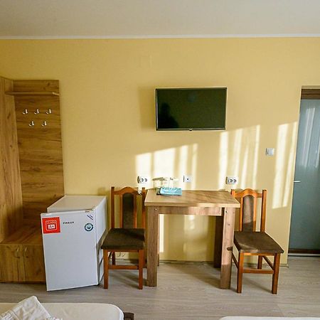 Hotel Casa Domneasca Riana Piteszti Zewnętrze zdjęcie