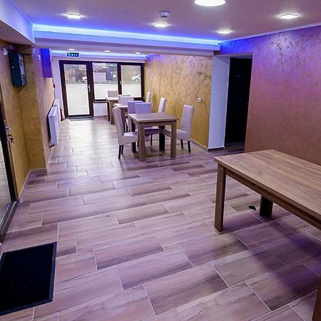 Hotel Casa Domneasca Riana Piteszti Zewnętrze zdjęcie