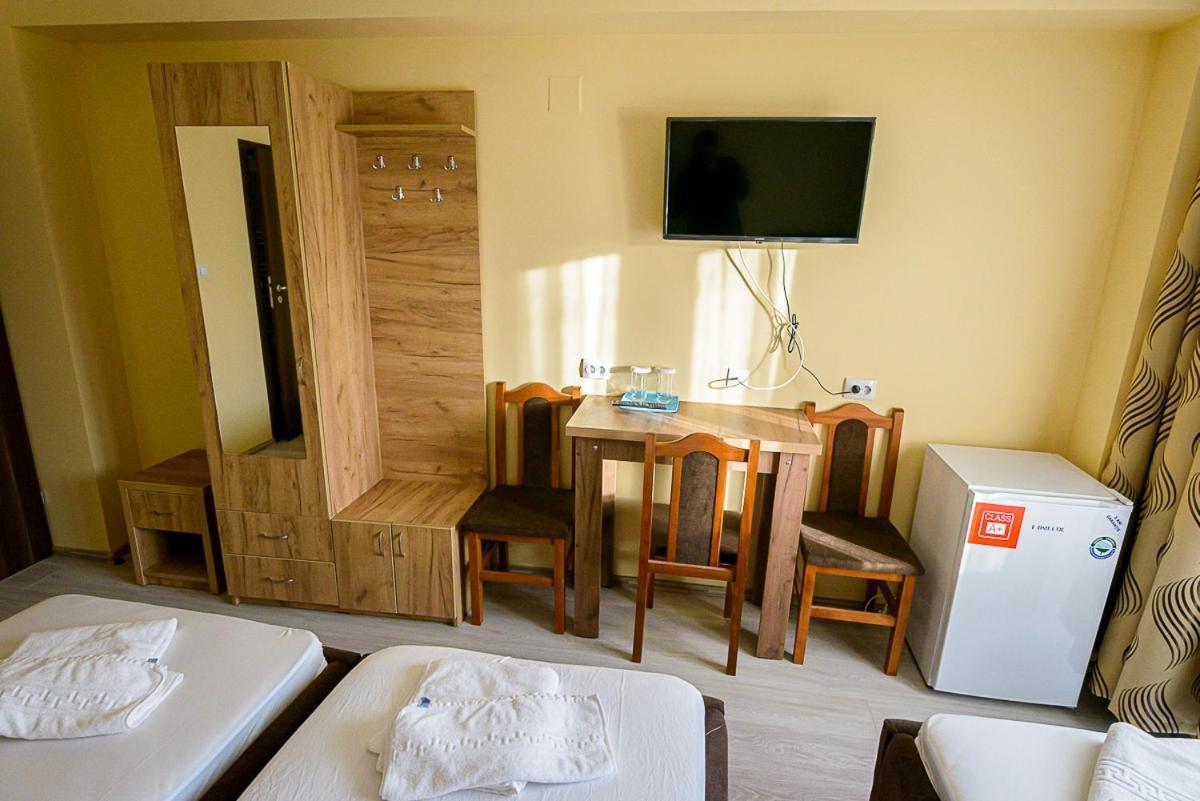Hotel Casa Domneasca Riana Piteszti Zewnętrze zdjęcie